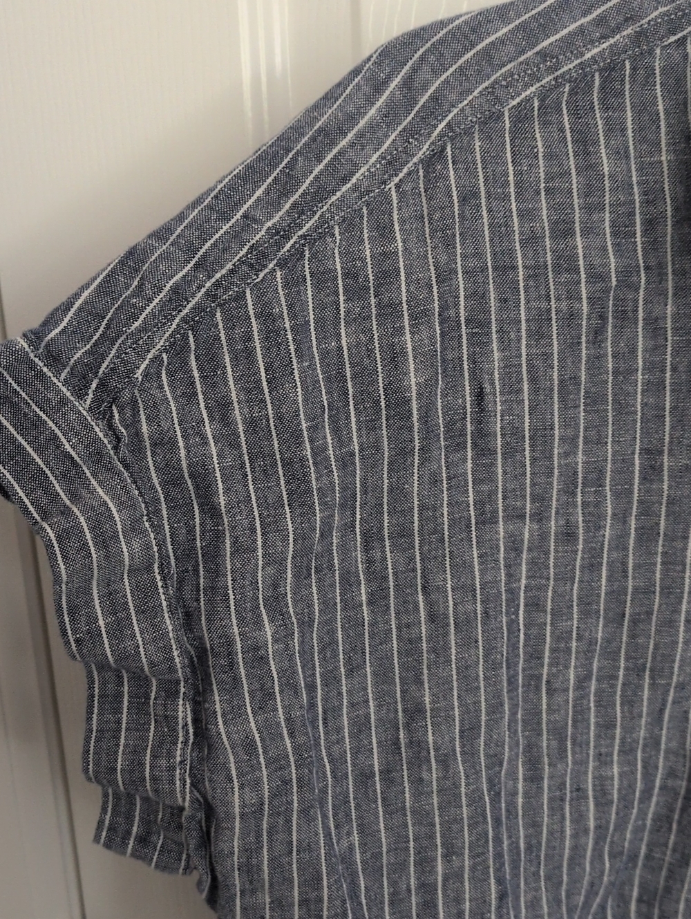 Quince European Linen Camp Shirt - Chambray Stripe - L - Picture 3 of 6